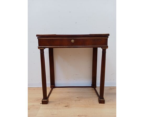 Tavolino impero a colonna - noce - primi 800 - toilette - console comodino - con segreti