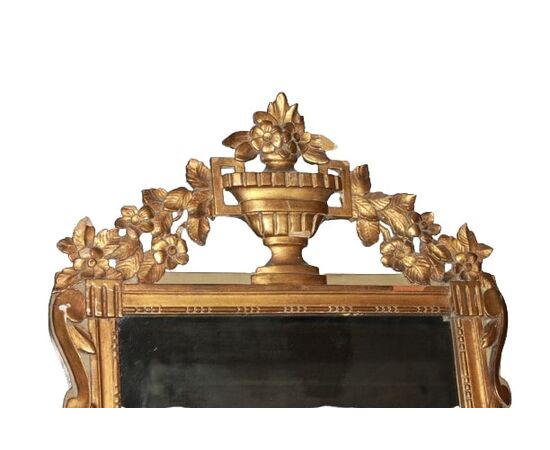 Specchiera francese stile Luigi XVI dorata foglia oro XIX secolo