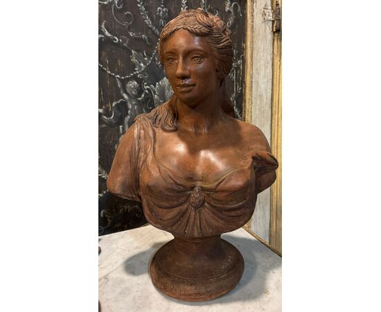DARS677 - Busto in terracotta, epoca '800, misure cm L 44 x H 62 x P 30