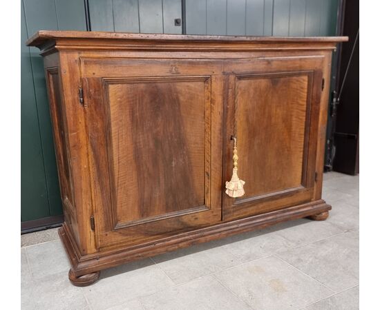 Credenza in noce del 600 Lombardo /Veneto grande misura 