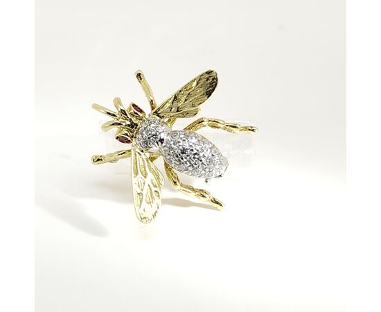 SPILLA   APE IN ORO CON DIAMANTI  E RUBINI