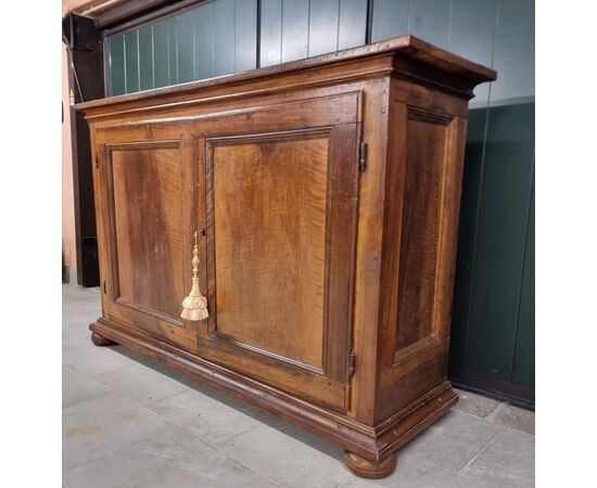 Credenza in noce del 600 Lombardo /Veneto grande misura 