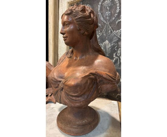 DARS677 - Busto in terracotta, epoca '800, misure cm L 44 x H 62 x P 30