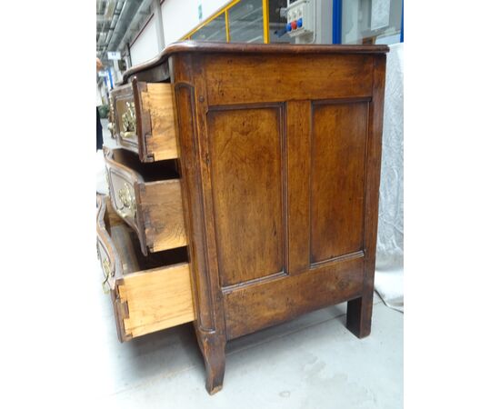 Comò in noce massello Luigi XV 1700 grandi bronzi Francia