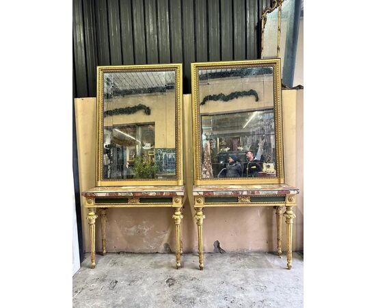  Coppia di Consolle in Legno con Marmi in Diaspro Siciliano