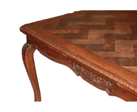 Tavolo Provenzale Francese del XIX secolo In Legno di Rovere con piano parquettato