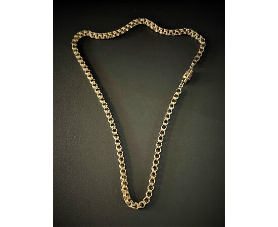 Collana   in  oro  metà   800'.