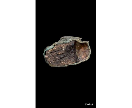Sculturina in bronzo raffigurante un uccellino