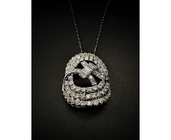 Pendente  con  Diamanti   4 ct.