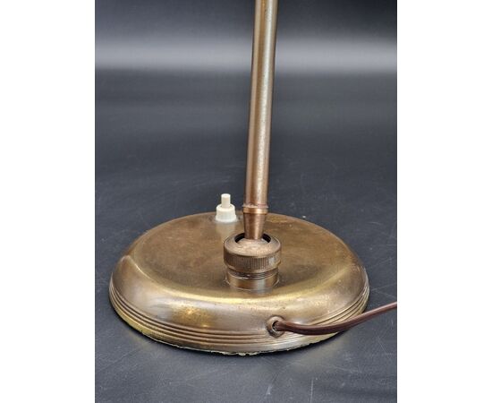Lampada da tavolo ministeriale attribuita a Giovanni Michelucci per Lariolux – Italia, anni '40