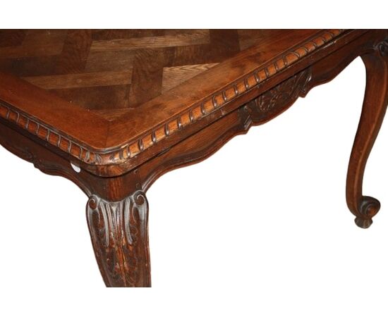 Tavolo Provenzale Francese del XIX secolo In Legno di Rovere con piano parquettato