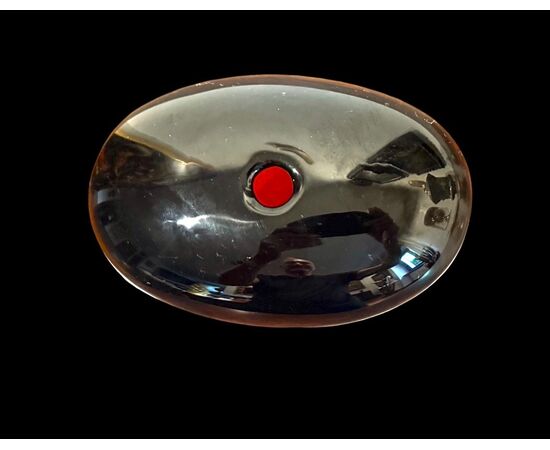 Vaso globulare in vetro a incalmo rosso nero.manifattura Salviati.Murano.