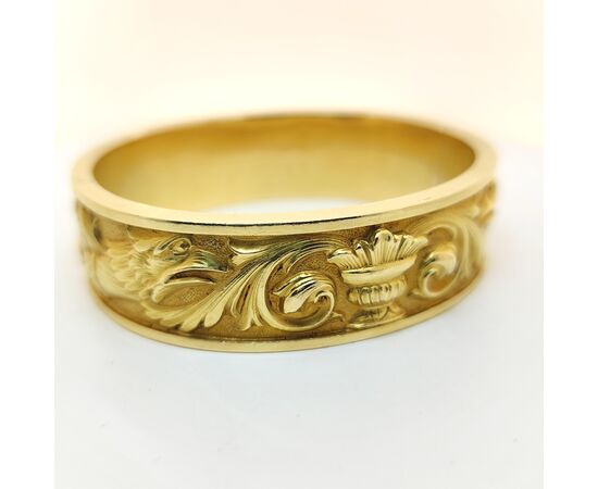 Bracciale rigido in oro 