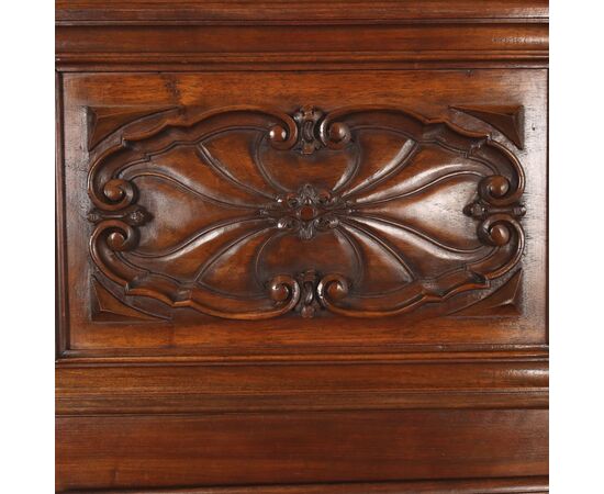 Credenza in Noce Piemonte XX Secolo