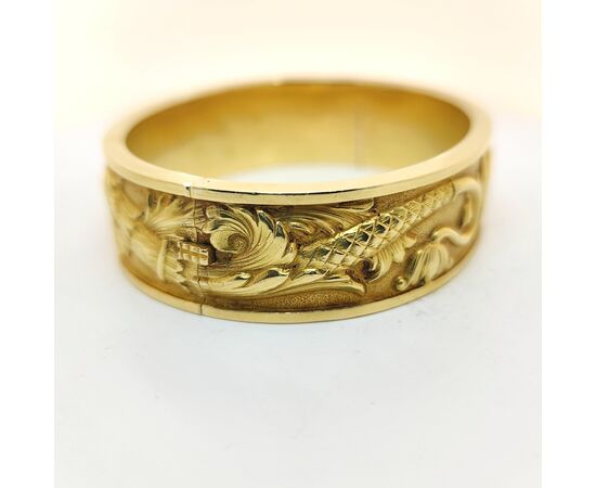 Bracciale rigido in oro 