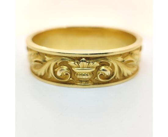 Bracciale rigido in oro 