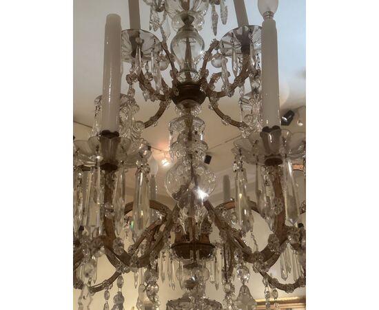 Lampadario in stile Luigi XVI