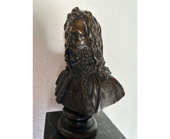 Busto di bronzo di un Cavalliere