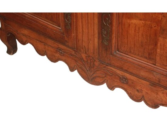 Credenza Provenzale 2 porte di inizio 1800 Francese in Legno di Noce