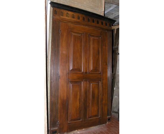 STIP021 - Placard Impero ad un anta in legno di noce chinato, epoca '800, misure cm L 135 x H 220