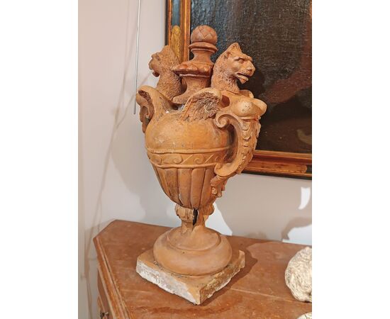 COPPIA DI VASI IN TERRACOTTA NEOCLASSICI FINE DEL XVIII SECOLO