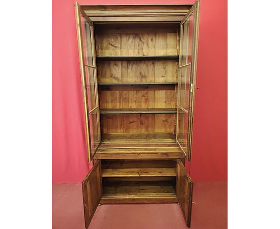 Libreria in noce con tiretto
