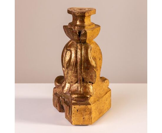 Piccola base in legno dorato - SN -