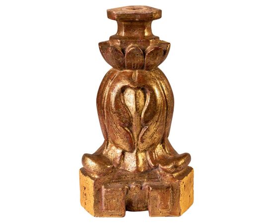 Piccola base in legno dorato - SN -