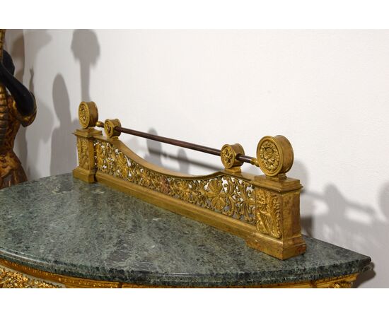 Galerie da camino in bronzo dorato, Francia, primi anni del XIX secolo