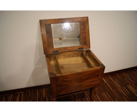 Toilette francese del 1800 stile Direttorio in legno di noce