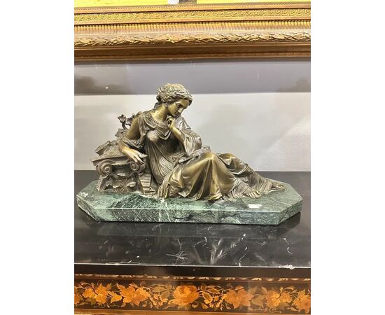  Scultura in Bronzo su Base in Marmo Verde – Stile Napoleone III