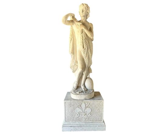  Scultura di Ercole in Marmo Statuario su Base Neoclassica, XIX Secolo 
