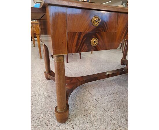 Scrivania Impero  H 78 - L 150 - P 80  