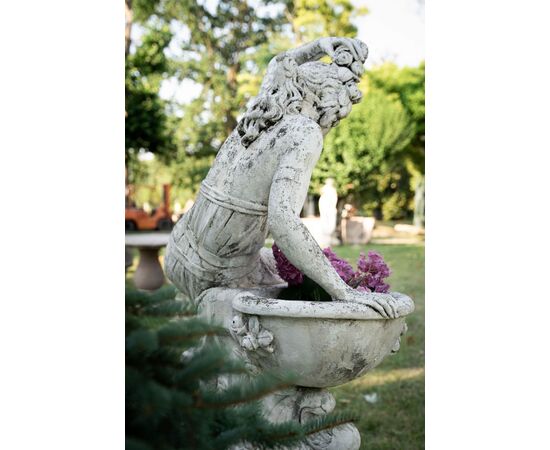 Scultura liberty in graniglia – Anni ’30