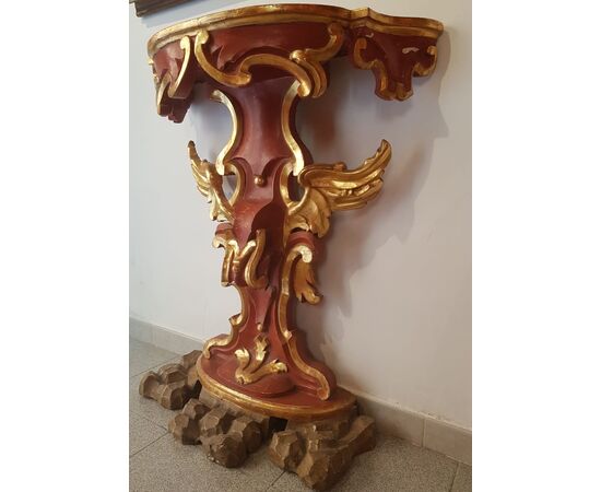 Console in legno laccato e dorato