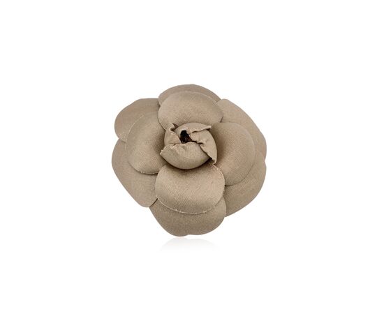 CHANEL Spilla Vintage in Tela Col. Beige Camellia