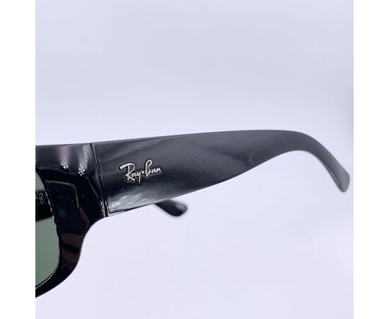 RAY-BAN Occhiali da Sole in Plastica Col. Nero Rectangle