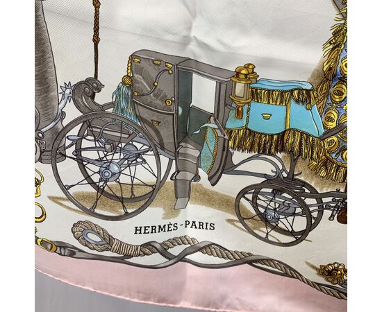 HERMES Foulard Vintage in Seta Col. Rosa Carre 90