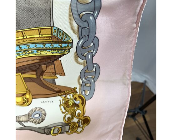 HERMES Foulard Vintage in Seta Col. Rosa Carre 90