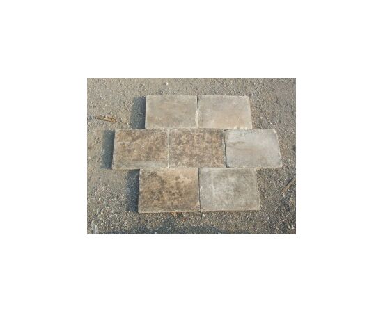 Antica pavimentazione in pietra Leccese 