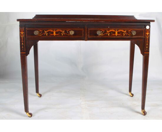 Antique small English desk from the 1800s, Victorian style, inlaid