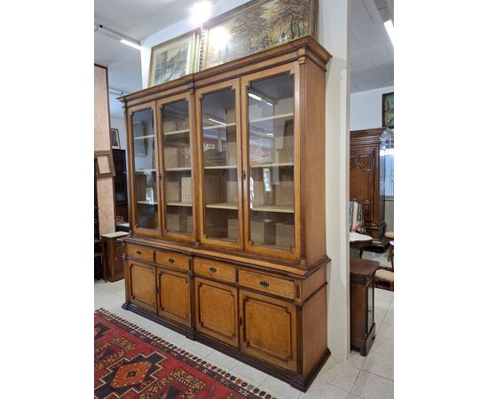Libreria in larice