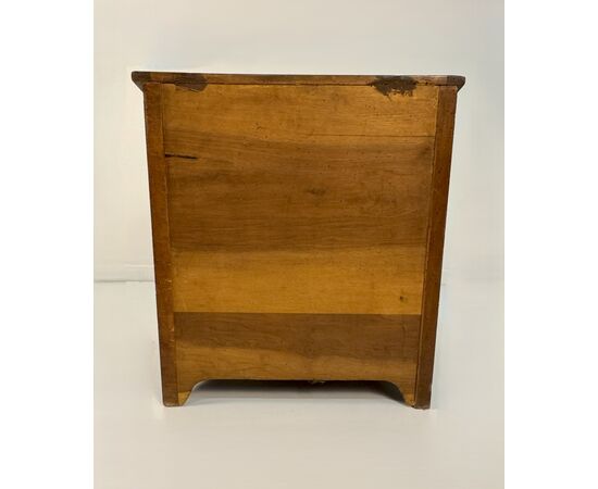 Inlaid wood holder in different woods, 19th / 20th century
