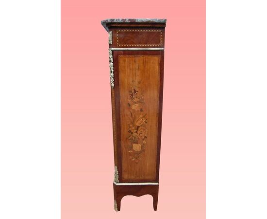 Antique French display cabinet from the 1800s, inlaid with marble top and bronzes