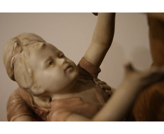 Antique large Royal Dux Bohemia porcelain sculpture from the 1800s depicting a traditional family