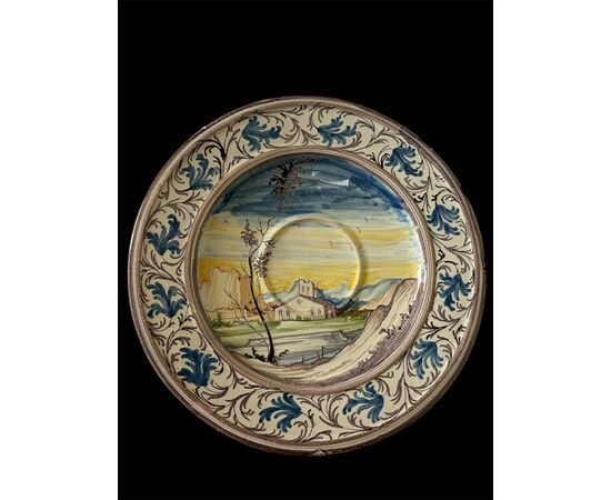 Grande piatto in maiolica , Pavia, inizio del XVIII secolo VENDUTO
