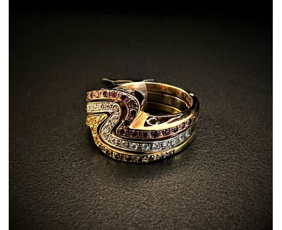 Band ring with FANCY pink, yellow, and white Diamonds 1.5 ct.