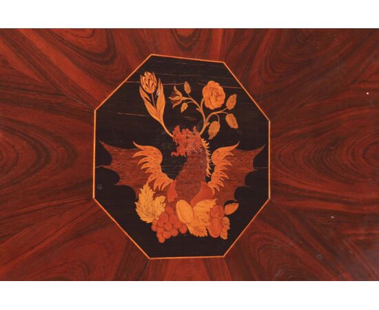 Antique octagonal Dutch table inlaid in walnut of exceptional quality