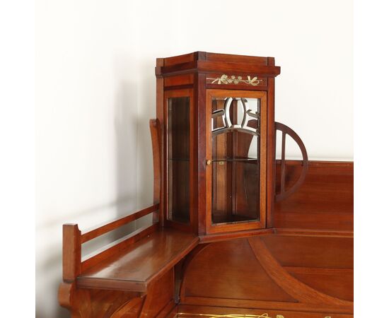 Liberty Style Corner Sofa Italy Late 19th - Early 20th Century