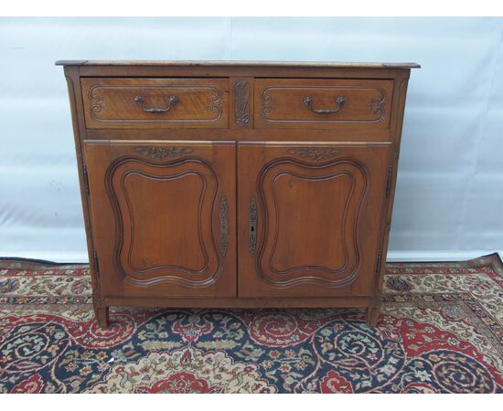SMALL TWO-DOOR SOLID WALNUT SIDEBOARD, 19th CENTURY FRANCE cm L115xW51xH99